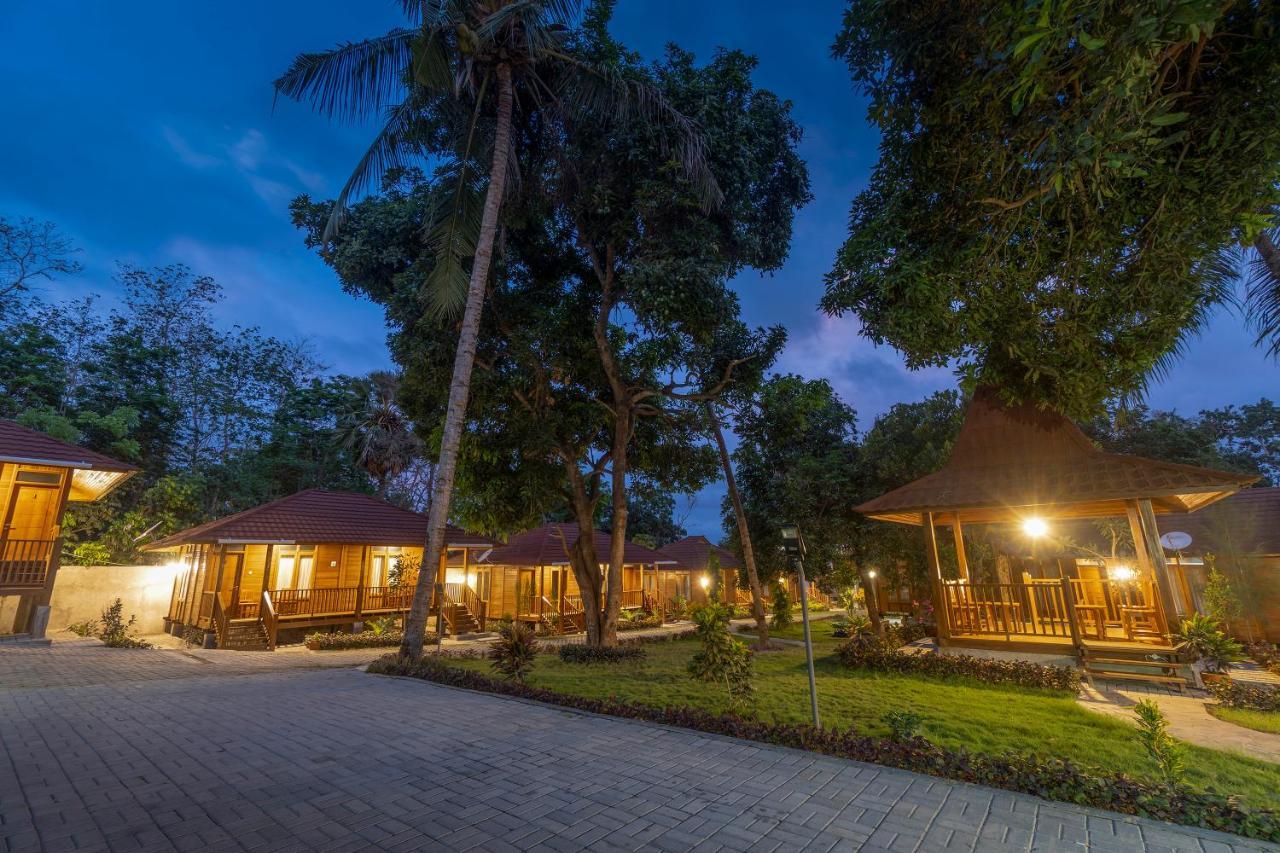 Casa Kandara Waingapu Exteriör bild